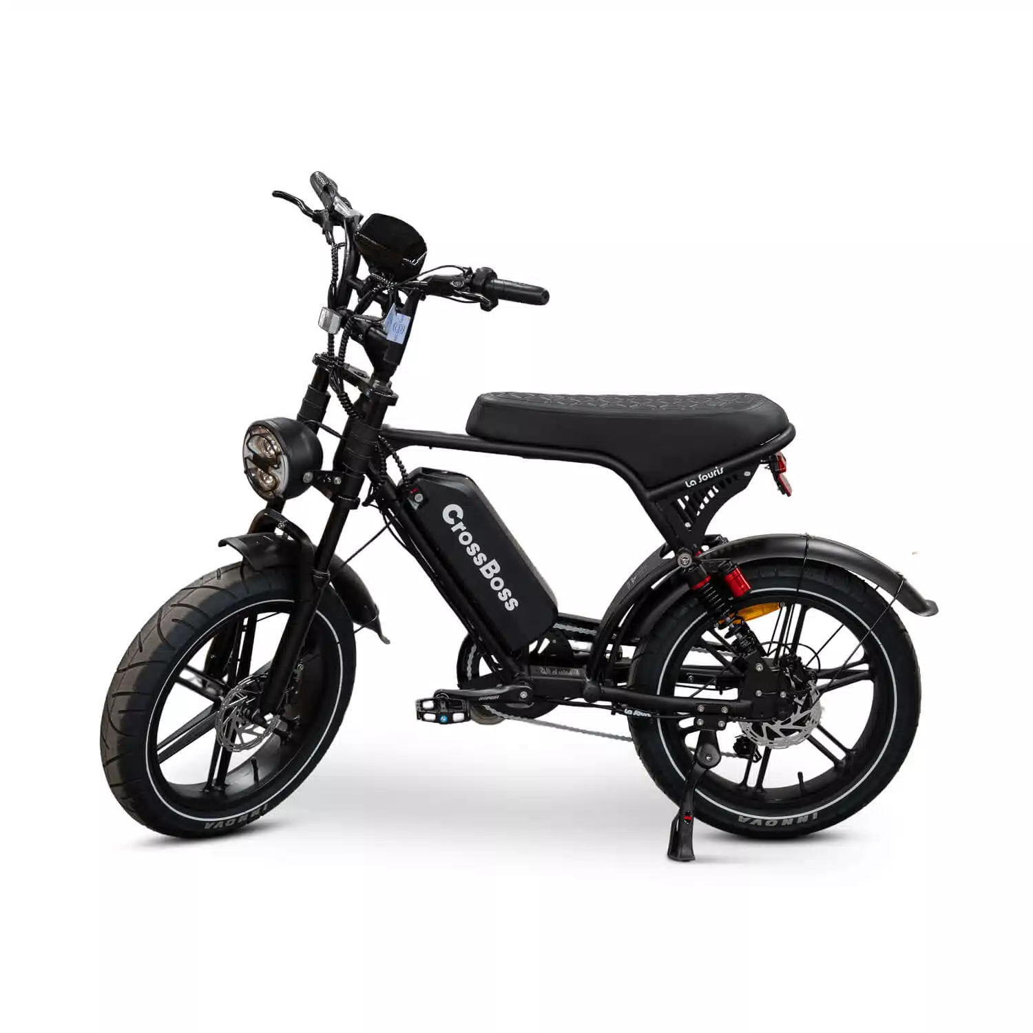CrossBoss • V8 Ultra Black  (2)