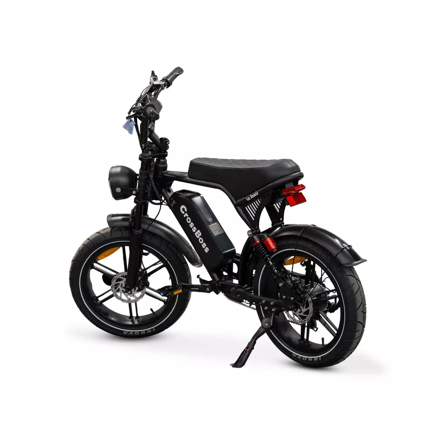 CrossBoss • V8 Ultra Black  (3)