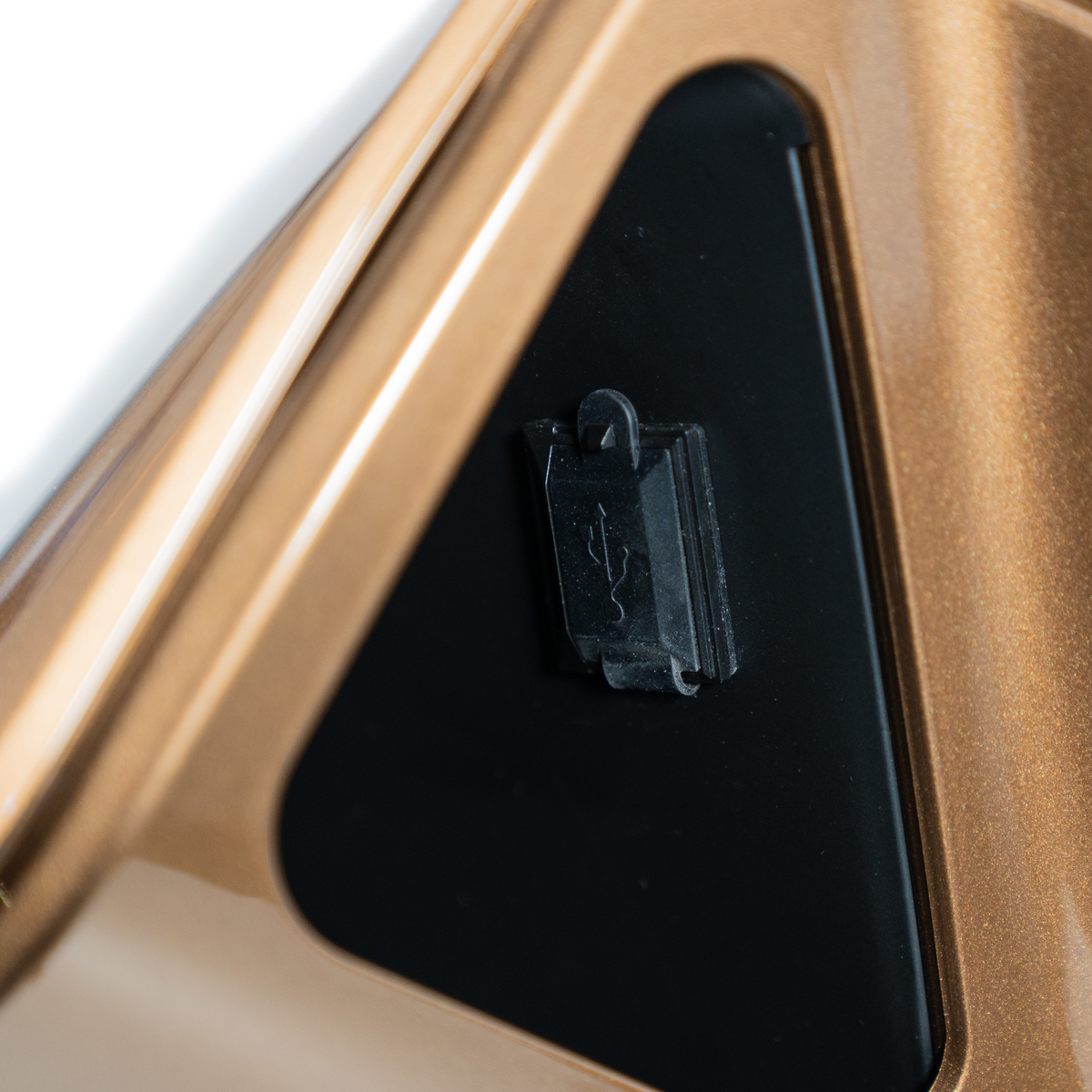 La Souris - E-ID X10 - Brilliant Gold (18)