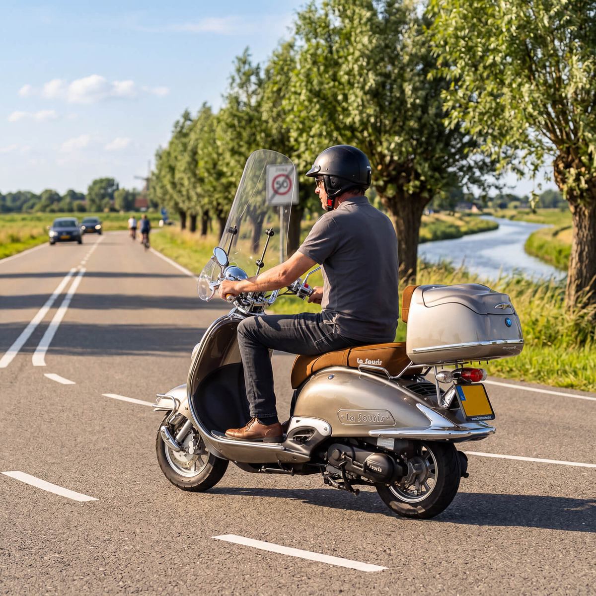 La Souris - Grande Retro - Champagne (10)