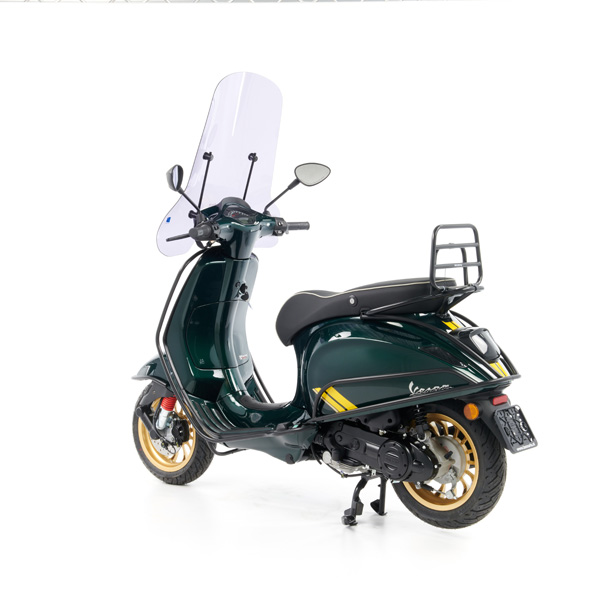 Vespa • Sprint S 50 - Full Option - EURO5 • Racing Sixties Groen