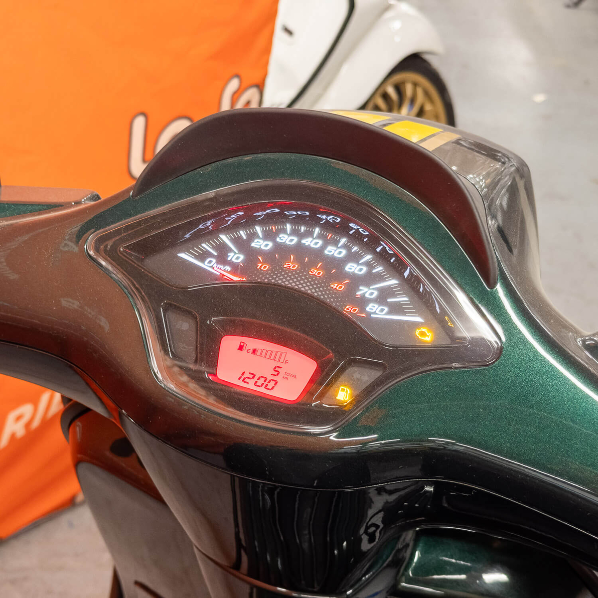 Sprint 50 Racing Sixties British green (1)