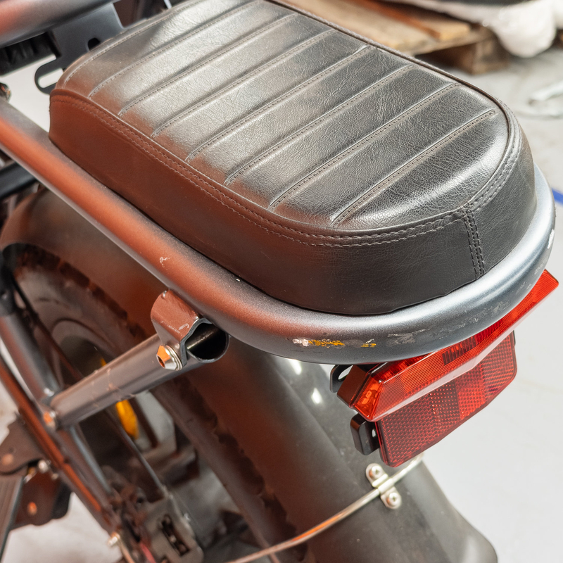 CrossBoss V8 3.0 Grey Special Edition (5)