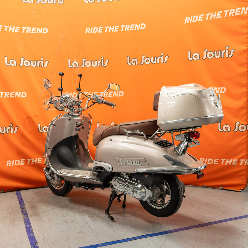 Grande Retro Special Edition (8)